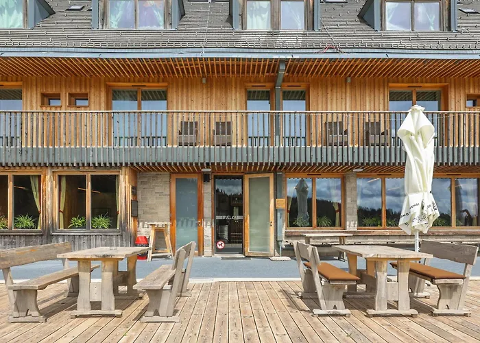 酒店 伯祖卡耶尔卡酒店