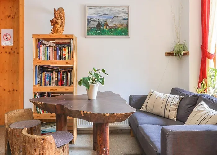 酒店 伯祖卡耶尔卡酒店 3*