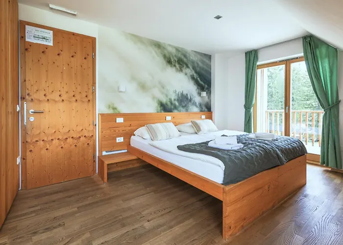 Jelka Pokljuka 3* Goreljek